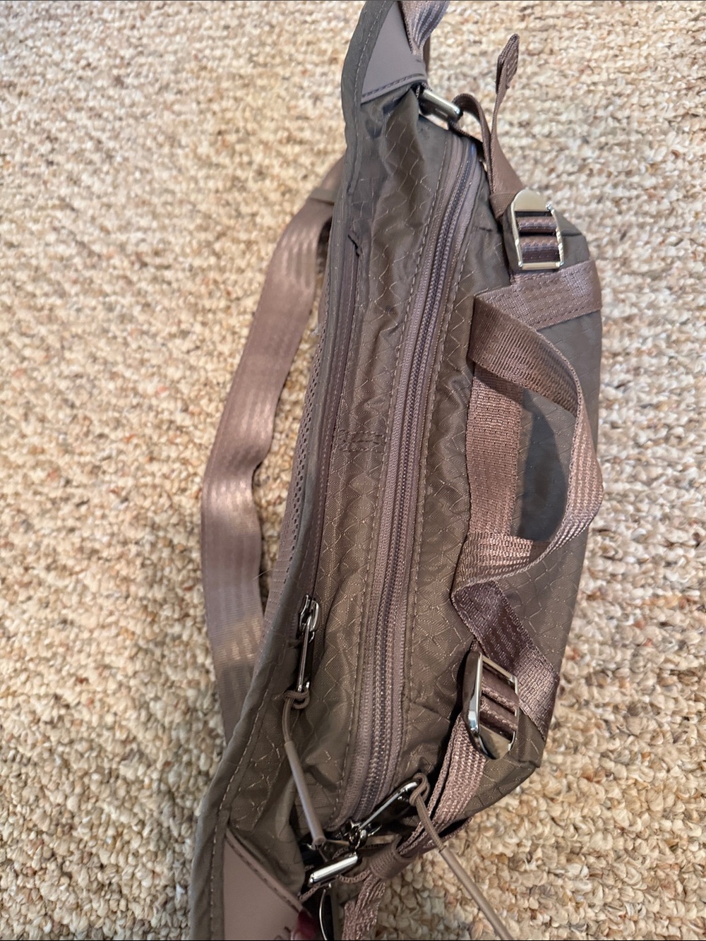 Athleta Pewter Crossbody Sling Bag - Picture 3 of 7